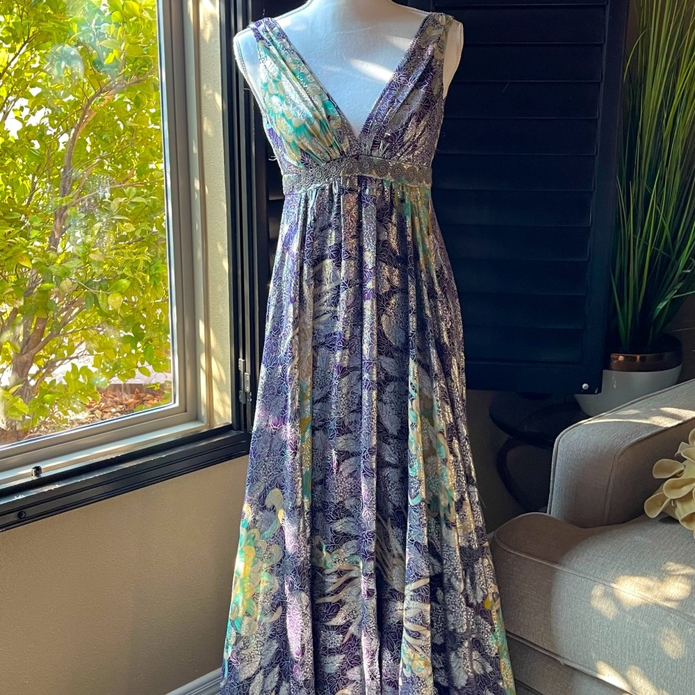 Nicole Miller Collection Gown 
Size 0
